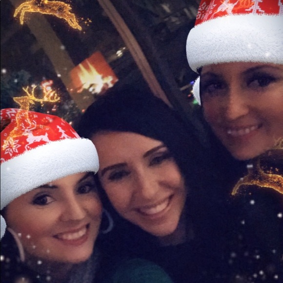 Meet your Posher, Jacci - Picture 3 of 5